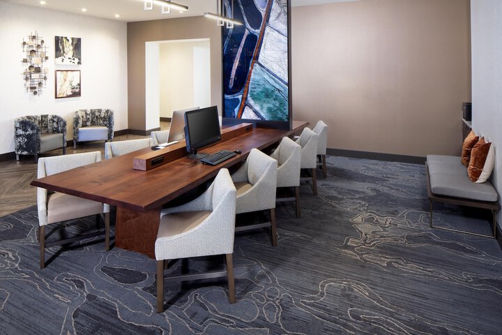 Guest Lobby