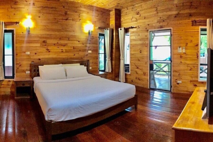 Room 16 of 61