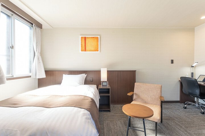 Room 43 of 91