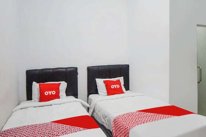 Room 16 of 23