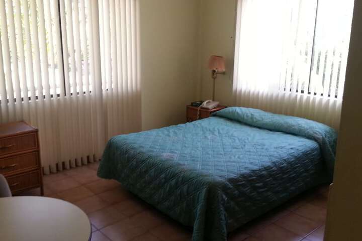 Room 6 of 26