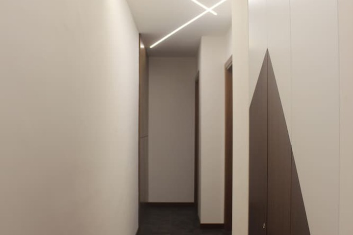 Room 13 of 35