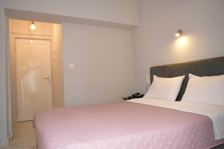 Room 22 of 52