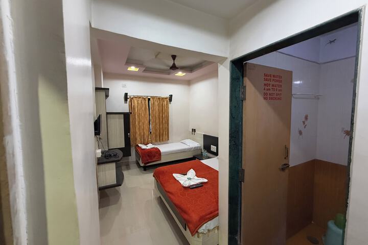 Room 48 of 72