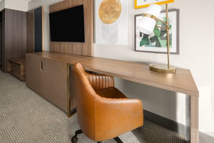Room 15 of 70