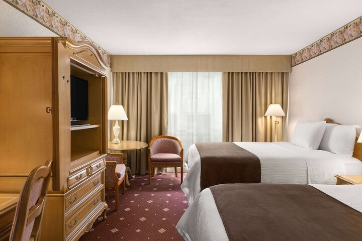 Room 20 of 53