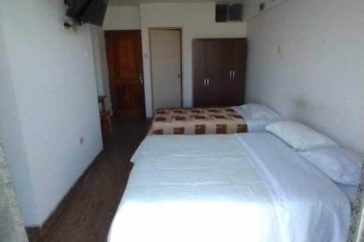 Room 25 of 36