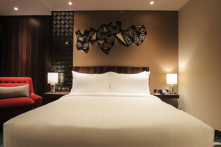 Room 8 of 52