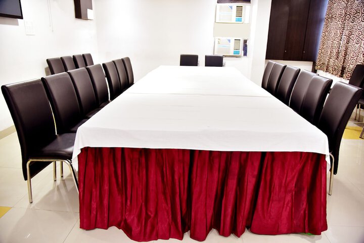 Ballroom/Hall 50 of 61