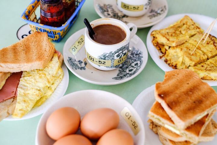 Breakfast/Coffee Service 15 of 21