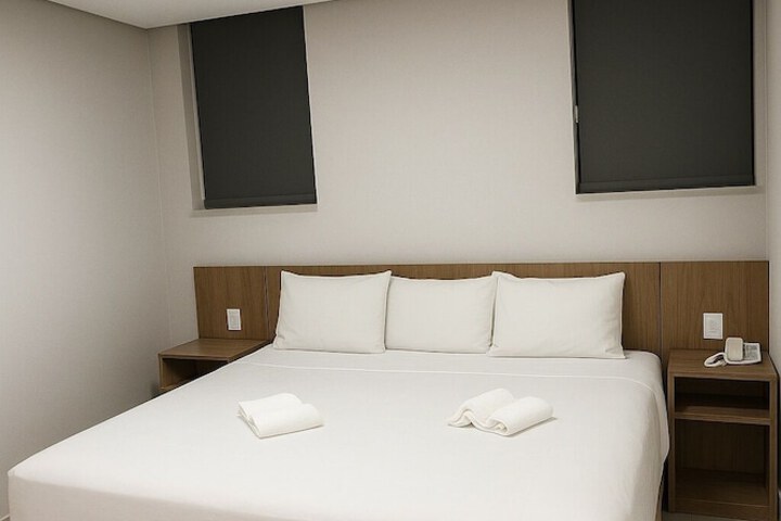 Room 4 of 21