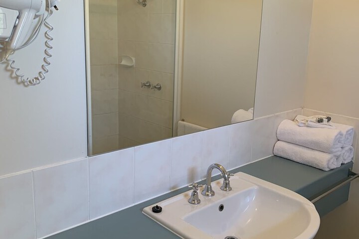 Room 21 of 29