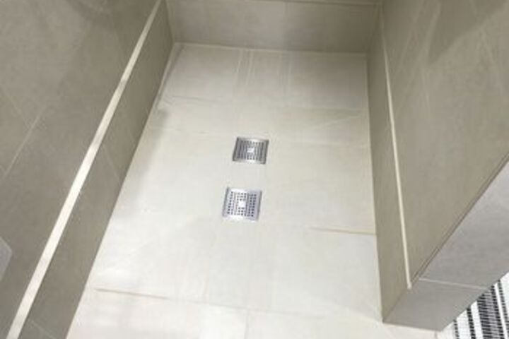Room 8 of 20