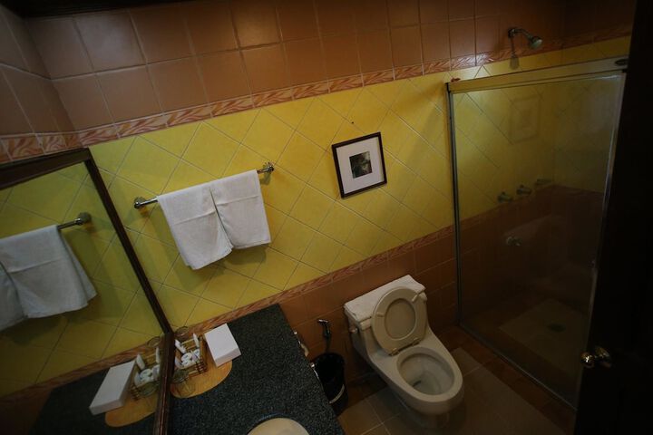 Room 19 of 50