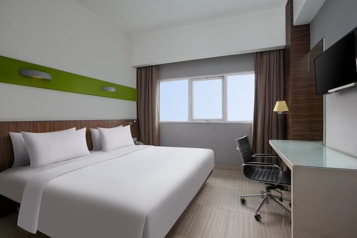 Room 6 of 29