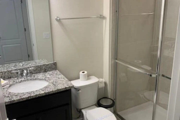 Room 8 of 22