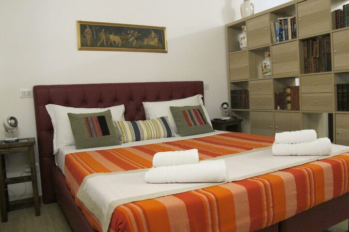 Room 50 of 142