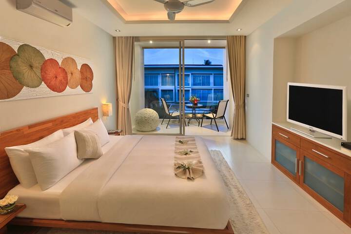Room 10 of 98
