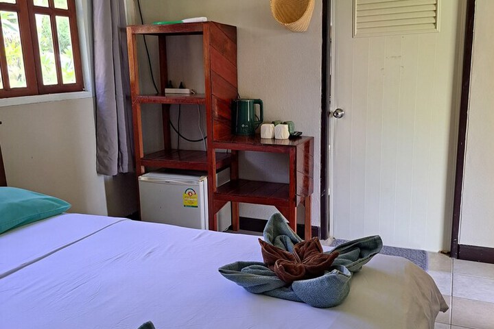 Room 17 of 98