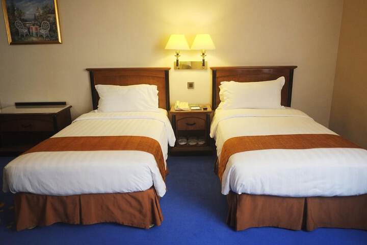 Room 15 of 60