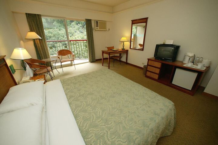 Room 20 of 36