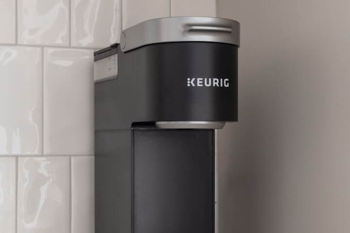 Breakfast/Coffee Service 25 of 52