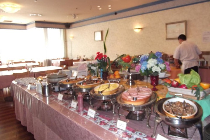 Dining Photos