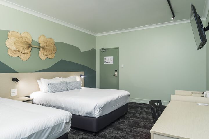 Room 20 of 43