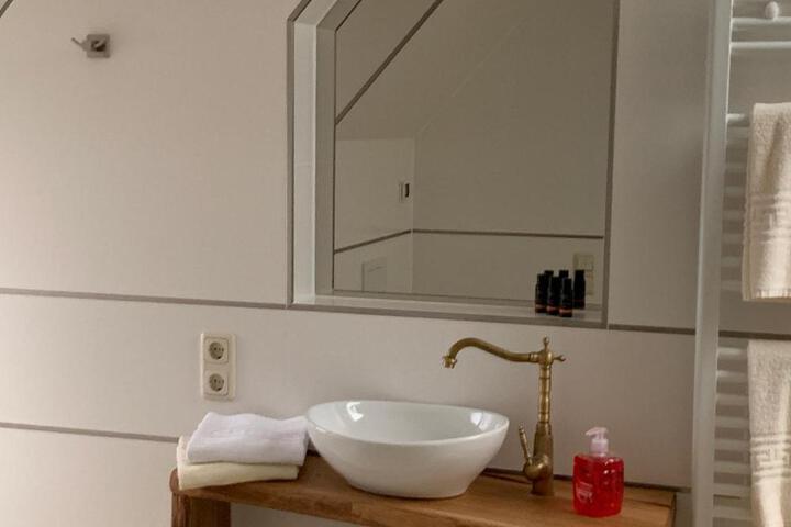 General 82 of 100