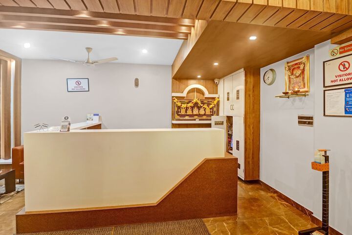 Hotel Interior 4 of 31
