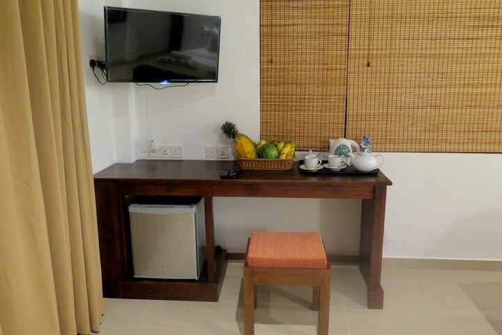 Room 15 of 51