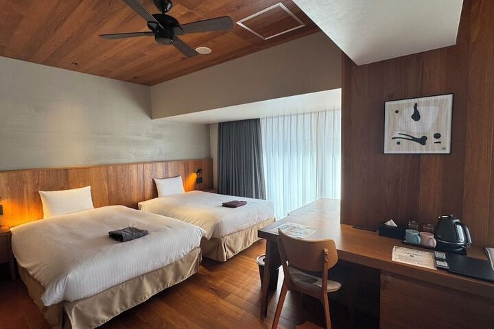 Room 32 of 113
