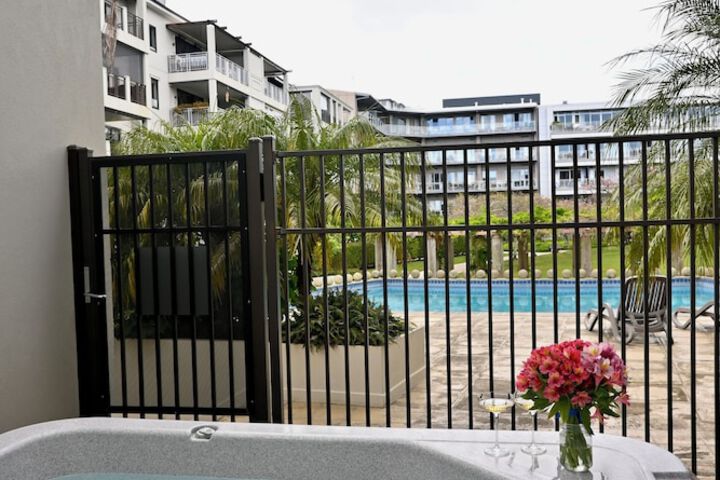 Pool 50 of 72