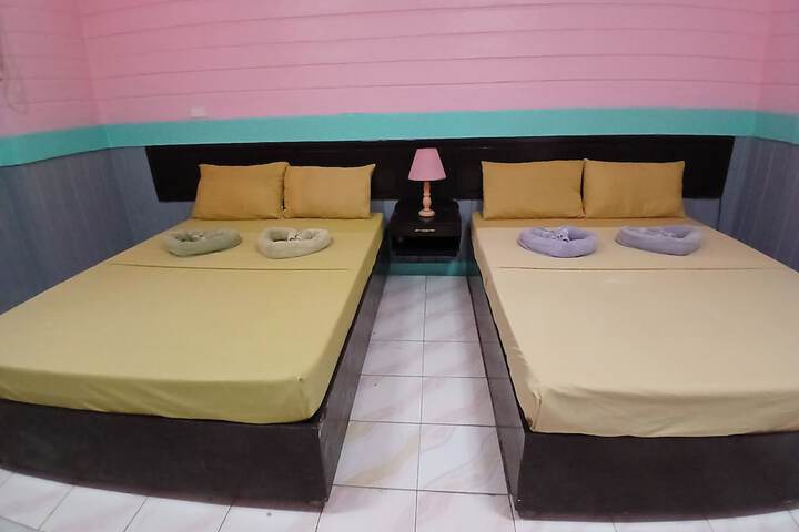 Room 21 of 41