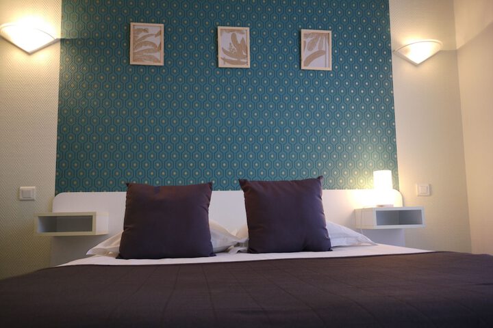 Room 12 of 41