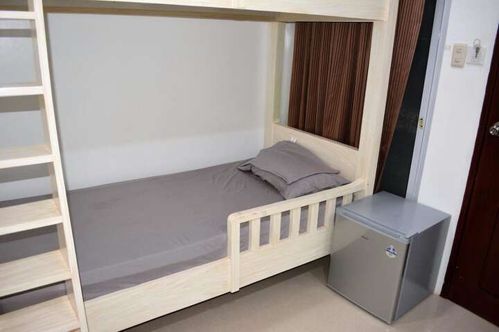 Room 11 of 46