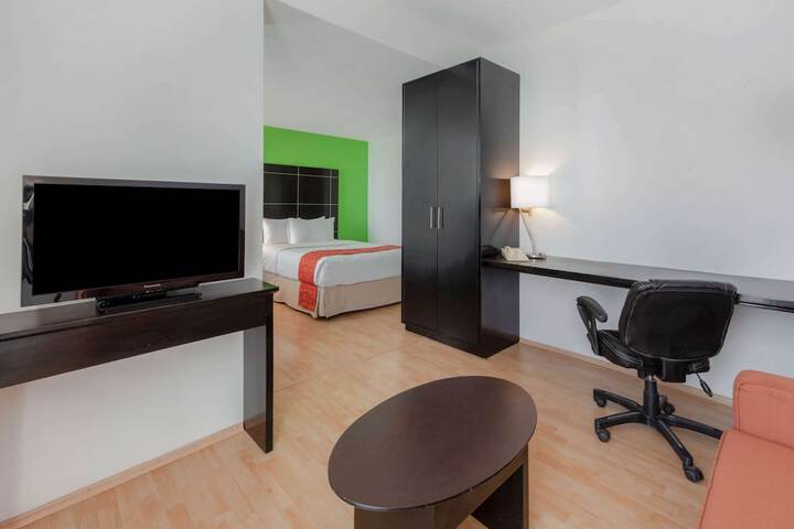 Room 18 of 94