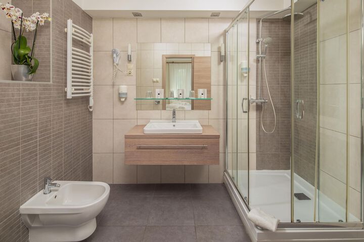 Clean Restrooms