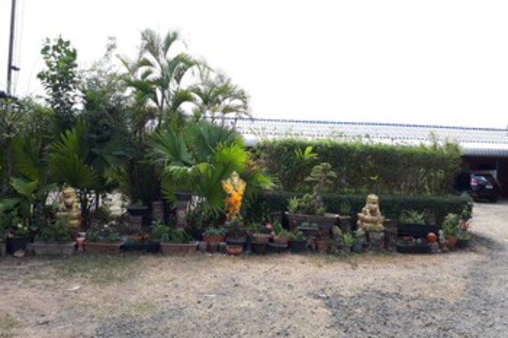 Property Grounds 13 of 16