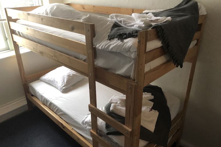 Room 22 of 59