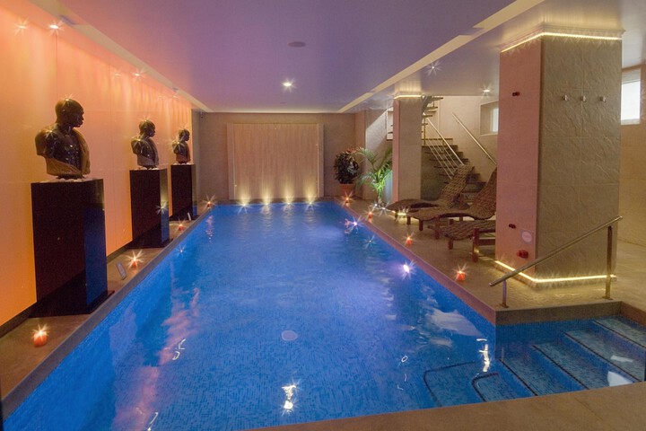 Pool 17 of 59