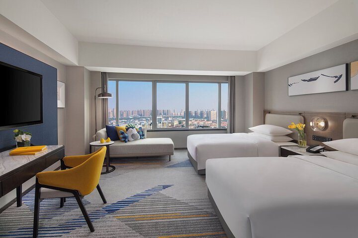 Room 46 of 111
