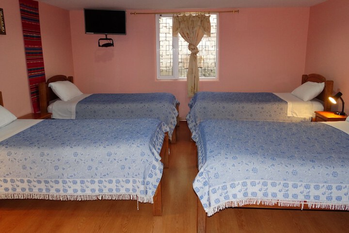Room 11 of 71