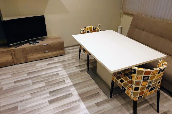 Room 22 of 68