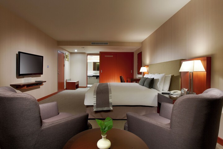 Room 16 of 67
