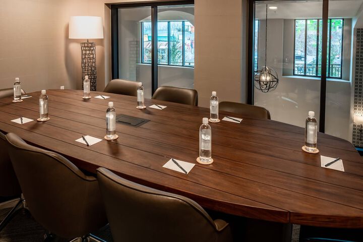 Meeting facility