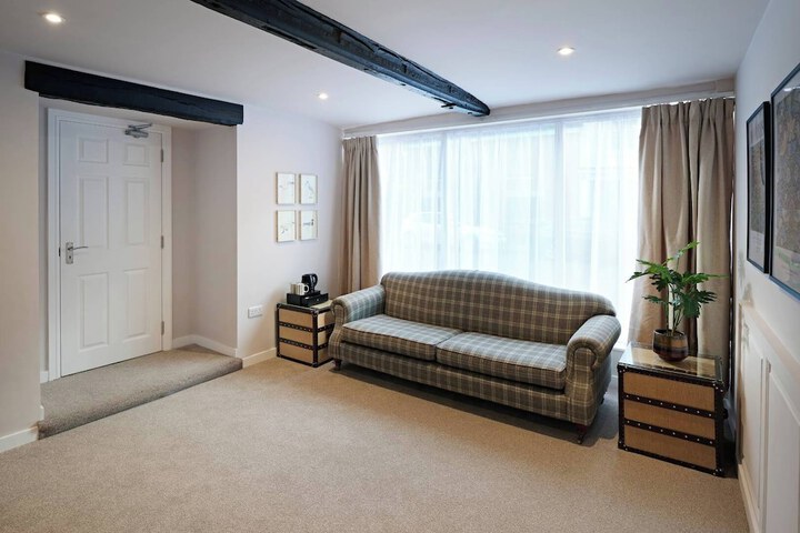 Room 65 of 101