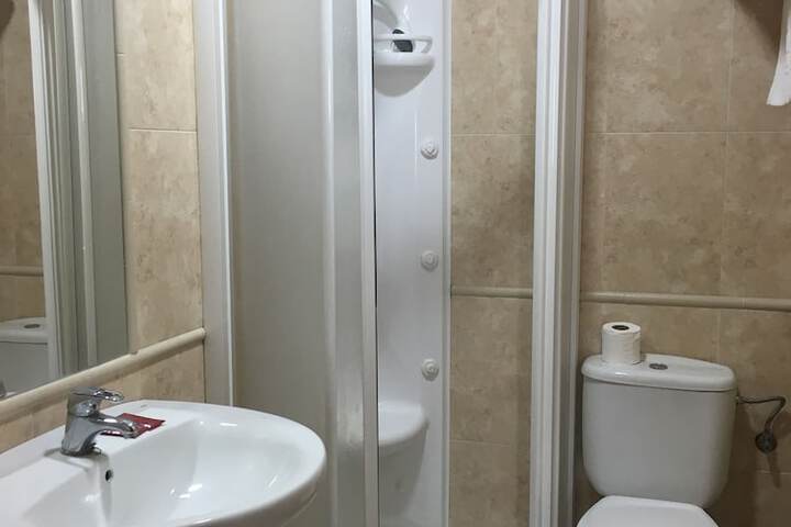 Room 20 of 27