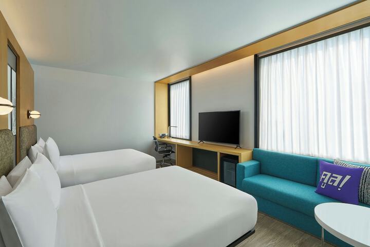 Room 20 of 77