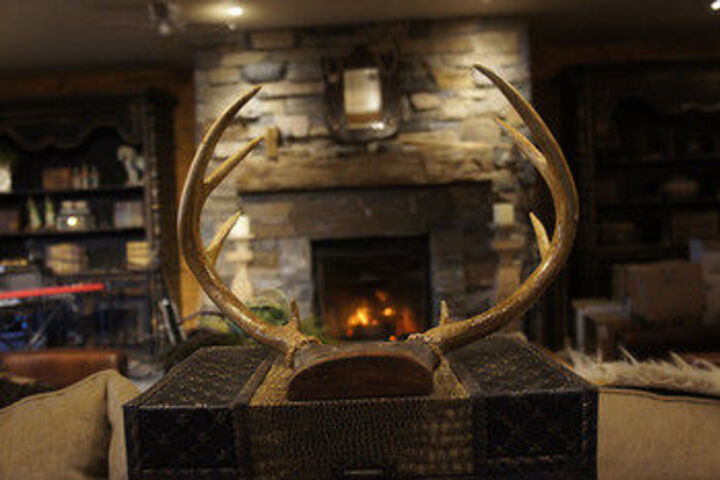 Lounge 9 of 11